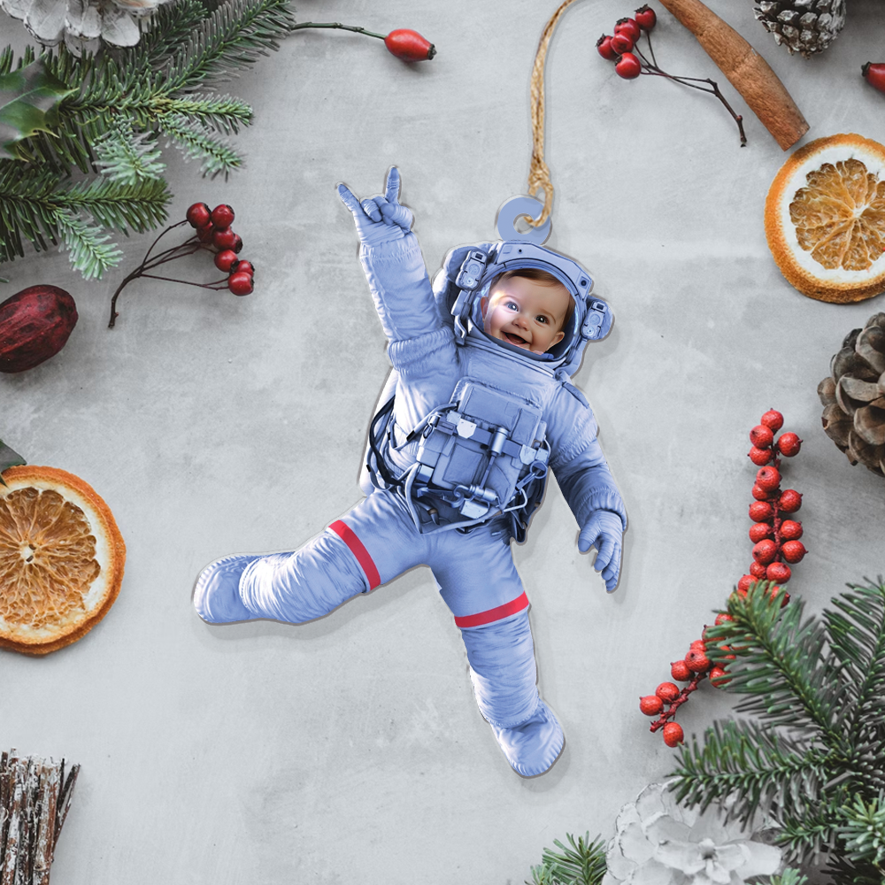Custom Photo Ornament - Custom Kid's Face Ornament - Christmas Gift For Family, Family Members, Kids | Astronaut